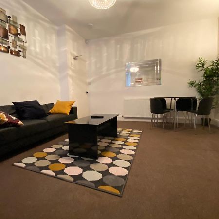 Warwick Street Professional Lets Leilighet Newcastle upon Tyne Eksteriør bilde